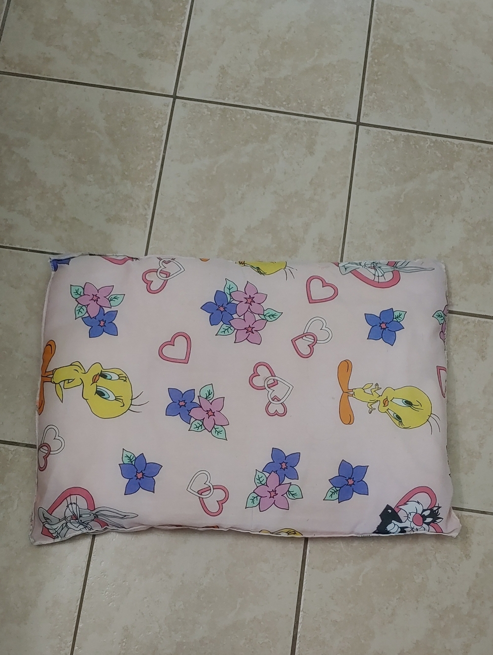 Vintage 90s Looney Toons Pillow Bug Bunny Tweety Sylvester
